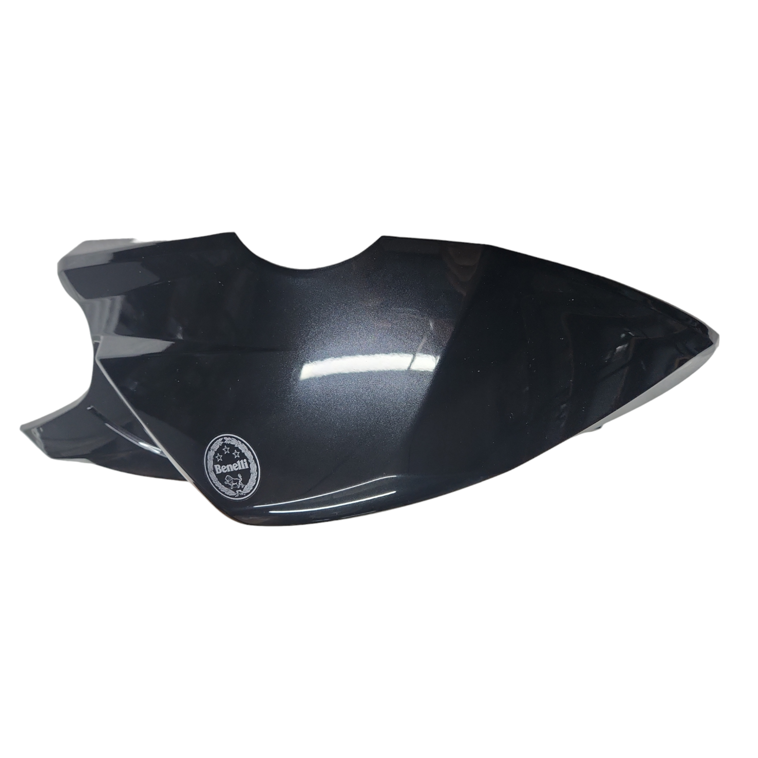 CUBIERTA TANQUE COMBUSTIBLE IZQUIERDA NEGRO CON STICKER