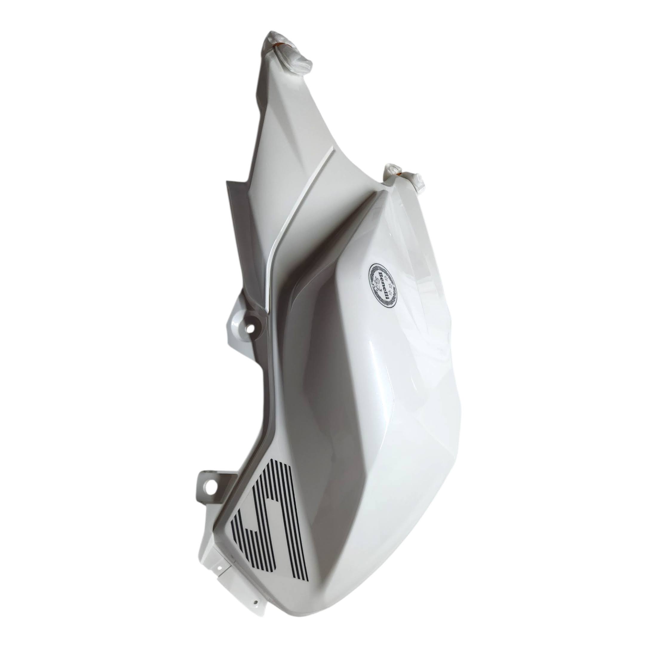 CUBIERTA TANQUE COMBUSTIBLE IZQUIERDA BLANCO CON STICKER